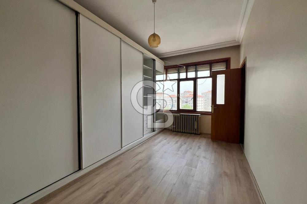 CB DİNAMİKTEN RAUF DENKTAŞ CADDESİNDE KİRALIK DAİRE