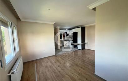 Urla Çeşmealtı'nda Havuzlu Site İçinde 3+1 Kiralık Villa