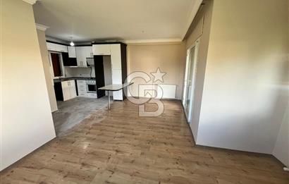 Urla Çeşmealtı'nda Havuzlu Site İçinde 3+1 Kiralık Villa