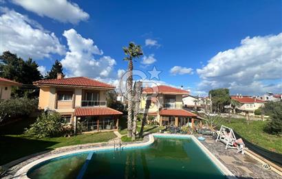 Urla Çeşmealtı'nda Havuzlu Site İçinde 3+1 Kiralık Villa