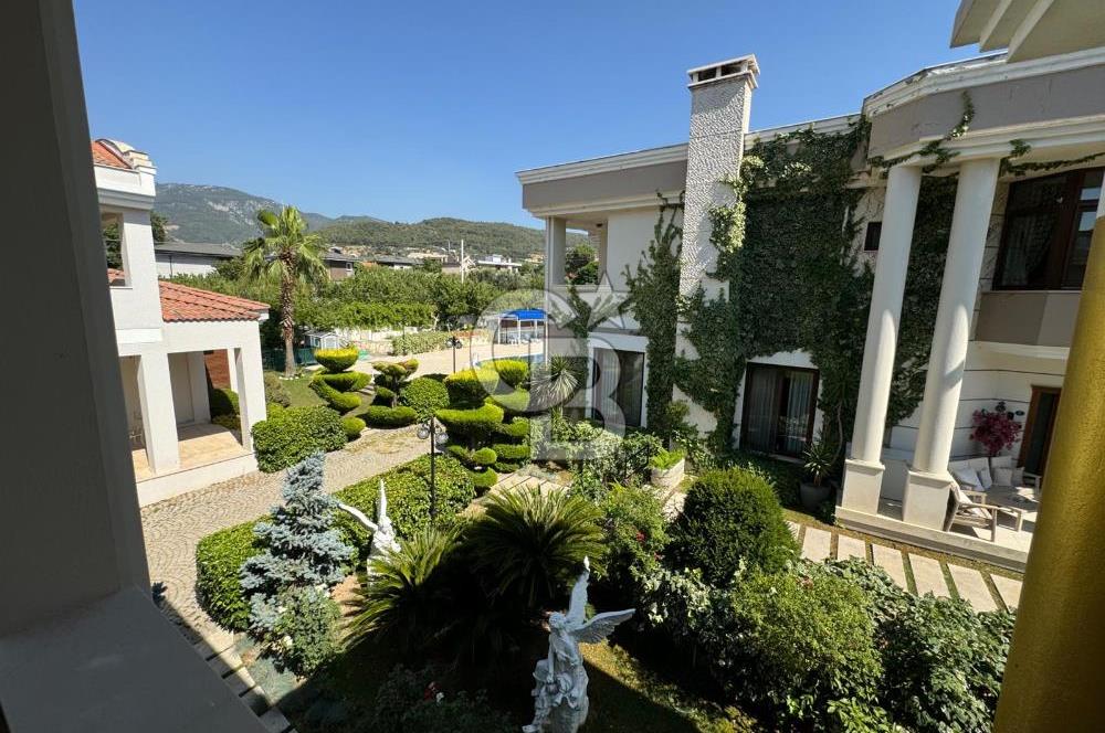 BUCA KAYNAKLAR DA SATILIK MÜSTAKİL VİLLA