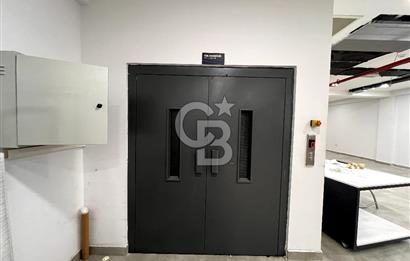 ASTOR PLAZA'DA FULL YAPILI 1000m2 LÜKS EŞYALI KİRALIK İŞ YER