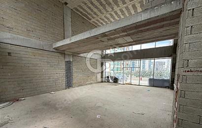 ANGORA ÇARŞI DA SATILIK ÖNÜ AÇIK OTOPARK KULLANIMLI DÜKKAN