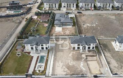 GÖLBAŞI HACILAR  1500 m² ARSA ÜZERİNDE ULTRA LÜKS MALİKANE
