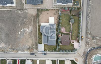 GÖLBAŞI HACILAR  1500 m² ARSA ÜZERİNDE ULTRA LÜKS MALİKANE