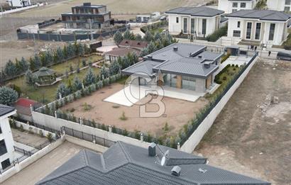 GÖLBAŞI HACILAR  1500 m² ARSA ÜZERİNDE ULTRA LÜKS MALİKANE