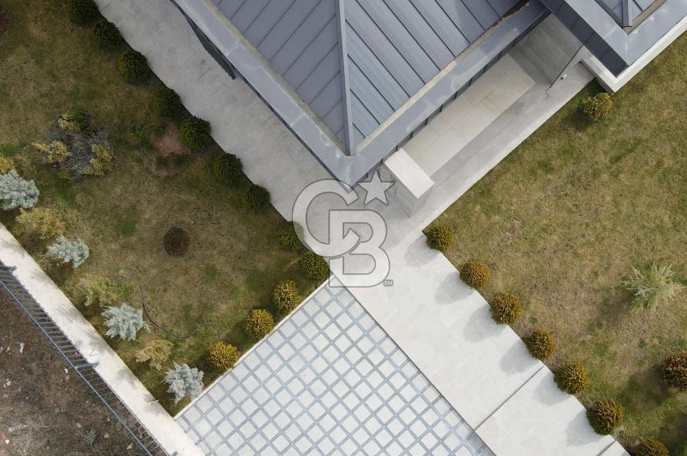 GÖLBAŞI HACILAR  1500 m² ARSA ÜZERİNDE ULTRA LÜKS MALİKANE