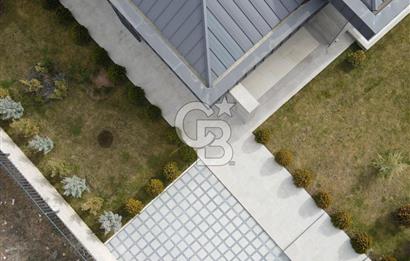 GÖLBAŞI HACILAR  1500 m² ARSA ÜZERİNDE ULTRA LÜKS MALİKANE