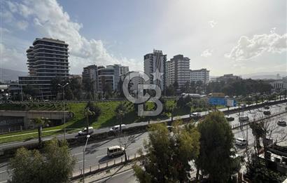 Kazımdirik Mahallesi'nde Ankara Cad. Üzeri Kiralık 4+1 Daire