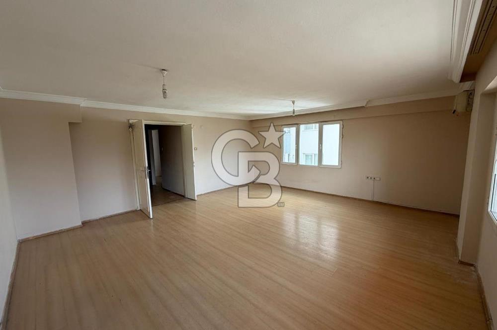 Kazımdirik Mahallesi'nde Ankara Cad. Üzeri Kiralık 4+1 Daire