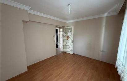 Kazımdirik Mahallesi'nde Ankara Cad. Üzeri Kiralık 4+1 Daire