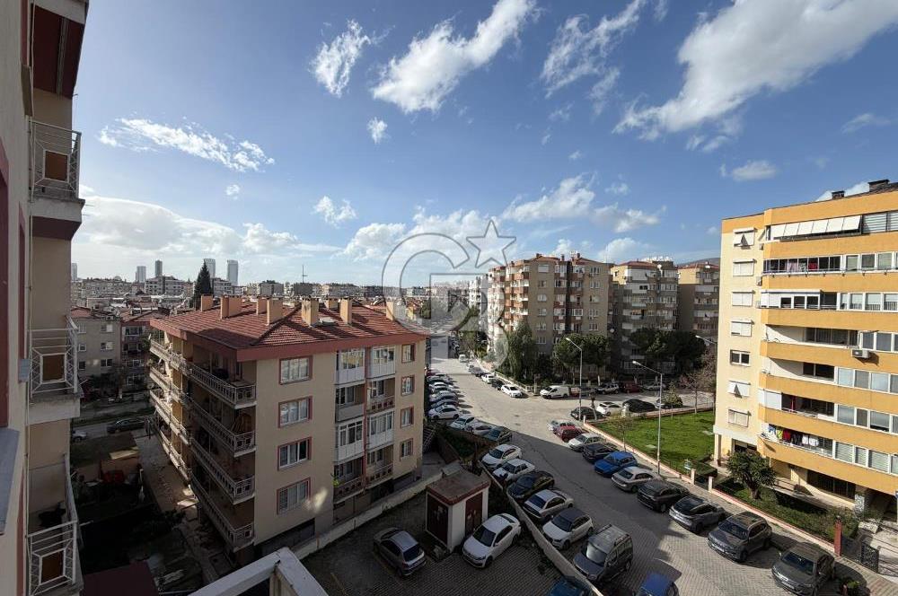 Kazımdirik Mahallesi'nde Ankara Cad. Üzeri Kiralık 4+1 Daire