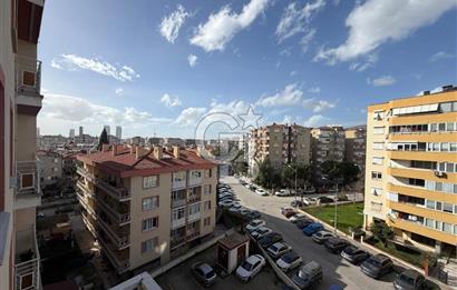 Kazımdirik Mahallesi'nde Ankara Cad. Üzeri Kiralık 4+1 Daire