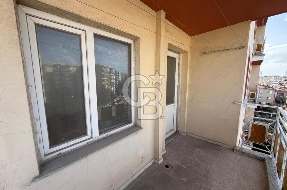 Kazımdirik Mahallesi'nde Ankara Cad. Üzeri Kiralık 4+1 Daire