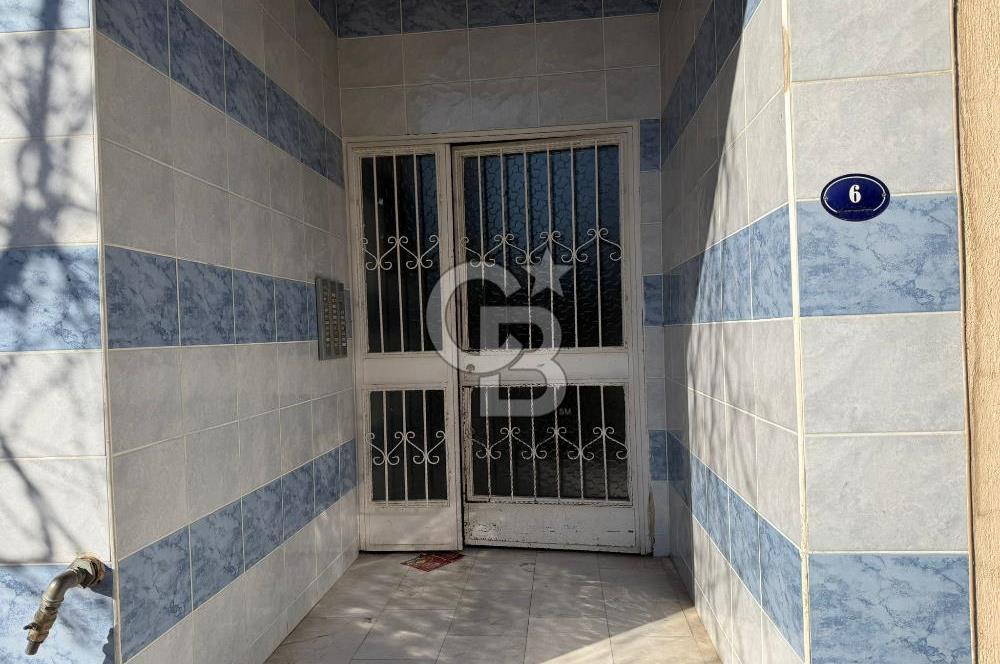Bornova Mevlana Mahallesi'nde 2+1 Kiralık Daire