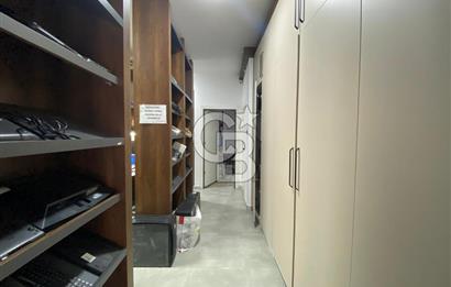 AKÇAY MERKEZDE MİNİBÜS YOLUNDA 100 M² SATILIK DÜKKAN