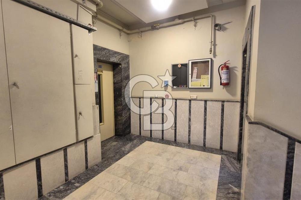 YENİ GİRNE BULVARI'NA CEPHE MEDICALPOINT KARŞISI 3+1 KİRALIK DAİRE