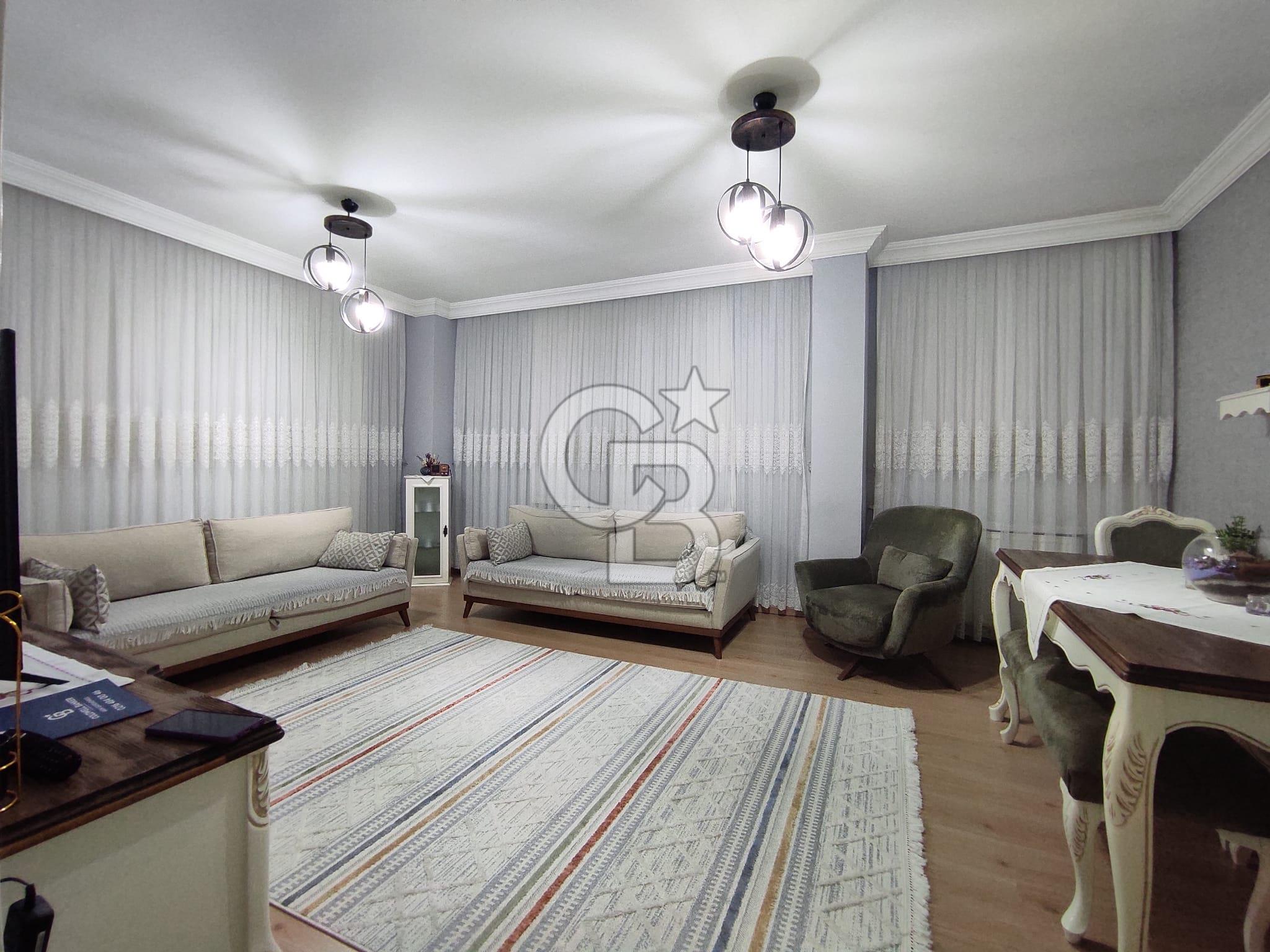PERONLARIN YANINDA 3+1 YÜKSEK GİRİŞ BALKONLU GENİŞ ENFES DAİRE