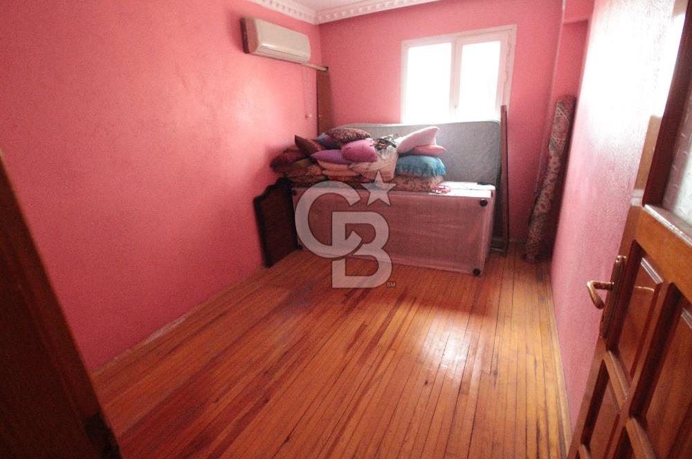 İzmir Konak Mehmet Akif Mh.de 2+1_100m² Kiralık Daire