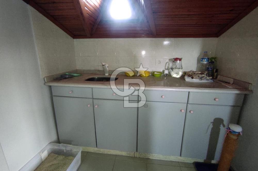 ŞİLE SAHİLKÖY CADDE ÜZERİ SİTEDE FULL EŞYALI 5+1 TRIPLEKS VİLLA