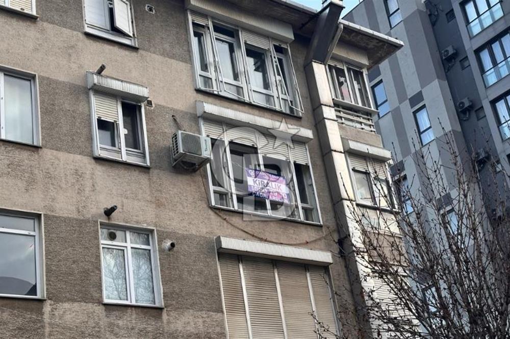 BAĞDAT CAD. BOSTANCI SAHİLDE KİRALIK 2+1 - YENİLENMİŞ, ASANSÖRLÜ