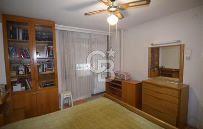 Konak Güzelyalı İnönü Caddesi Üzerinde Ara kat 3+1 Daire