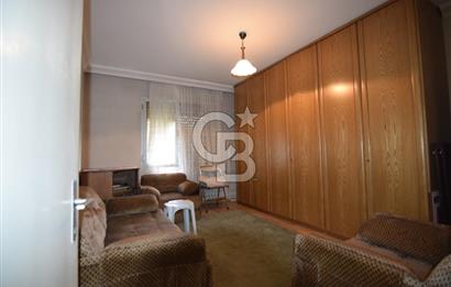 Konak Güzelyalı İnönü Caddesi Üzerinde Ara kat 3+1 Daire