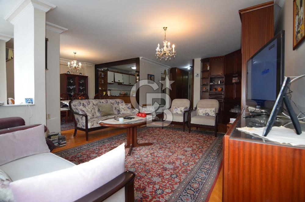 Konak Güzelyalı İnönü Caddesi Üzerinde Ara kat 3+1 Daire