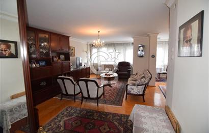 Konak Güzelyalı İnönü Caddesi Üzerinde Ara kat 3+1 Daire