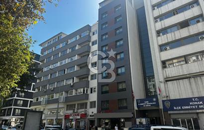 İZMİR KONAK OTELLER BÖLGESİ 6 YAŞINDA 30 ODALI SATILIK OTEL