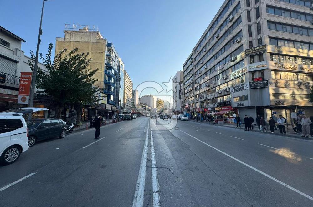 Konak Çankaya merkezde iş hanı içerisinde 40 m² Kiralık Ofis