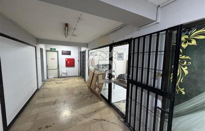 Konak Çankaya merkezde iş hanı içerisinde 40 m² Kiralık Ofis