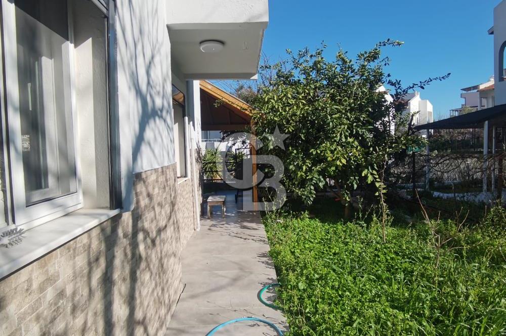 Seferihisar Akarcada Satılık 3+1 Tam Müstakil Denize Yürüme Mesafesinde Villa