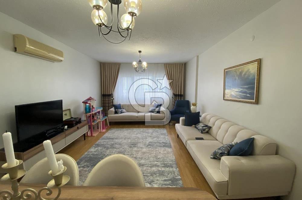 Aliağa'da Deniz Manzaralı, Masrafsız 2+1 Satılık Daire