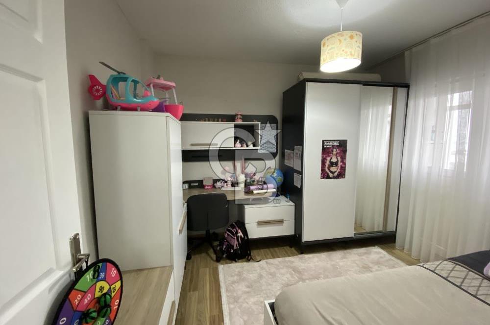 Aliağa'da Deniz Manzaralı, Masrafsız 2+1 Satılık Daire