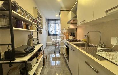 Feneryolu'nda çok merkezi genç binada 3+1 daire