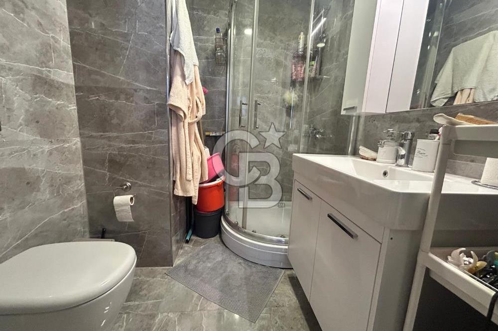 Feneryolu'nda çok merkezi genç binada 3+1 daire