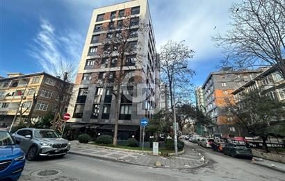 Feneryolu'nda çok merkezi genç binada 3+1 daire