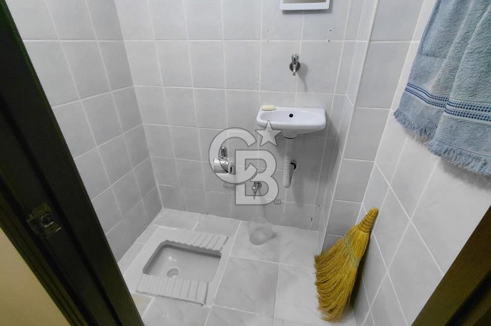 BUCA EFELER MAHALLESİ İZBAN YAKINI EŞYALI SATILIK 2+1 DAİRE