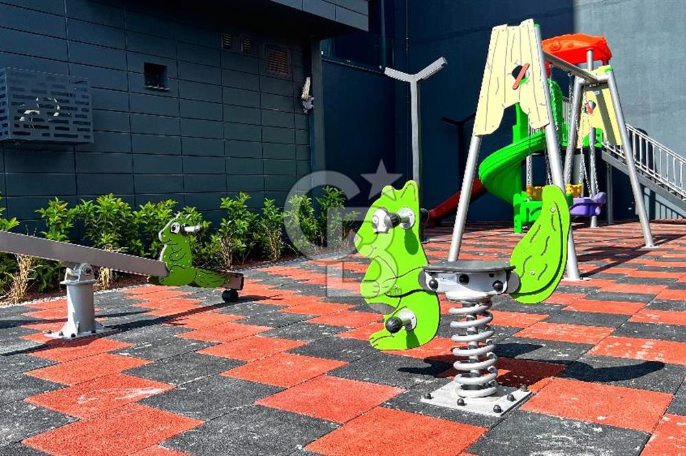 Çiğli Balatçık Black Suits2'de 1+1 Havuz Cepheli Kiralık Daire