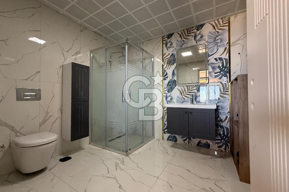 ÇANDARLI'DA DENİZ MANZARALI HAVUZLU SATILIK TRİPLEVİLLA