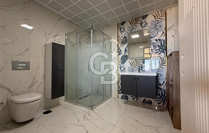 ÇANDARLI'DA DENİZ MANZARALI HAVUZLU SATILIK TRİPLEVİLLA