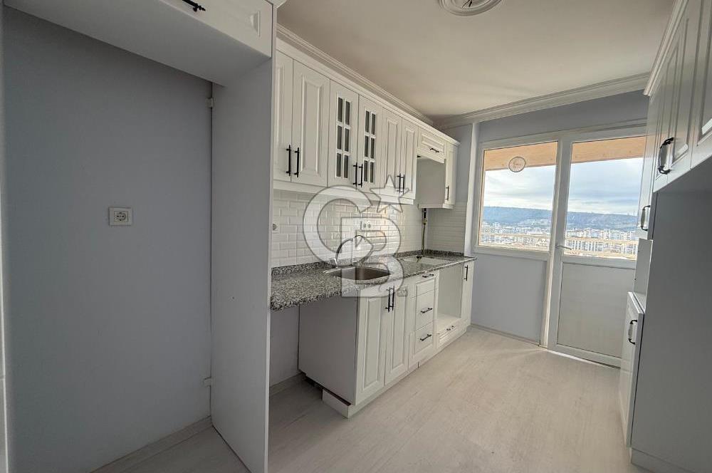 ATATÜRK MAHALLESİNDE; ASANSÖRLÜ,ARAKAT, 3+1, EŞYASIZ, DOĞALGAZLI