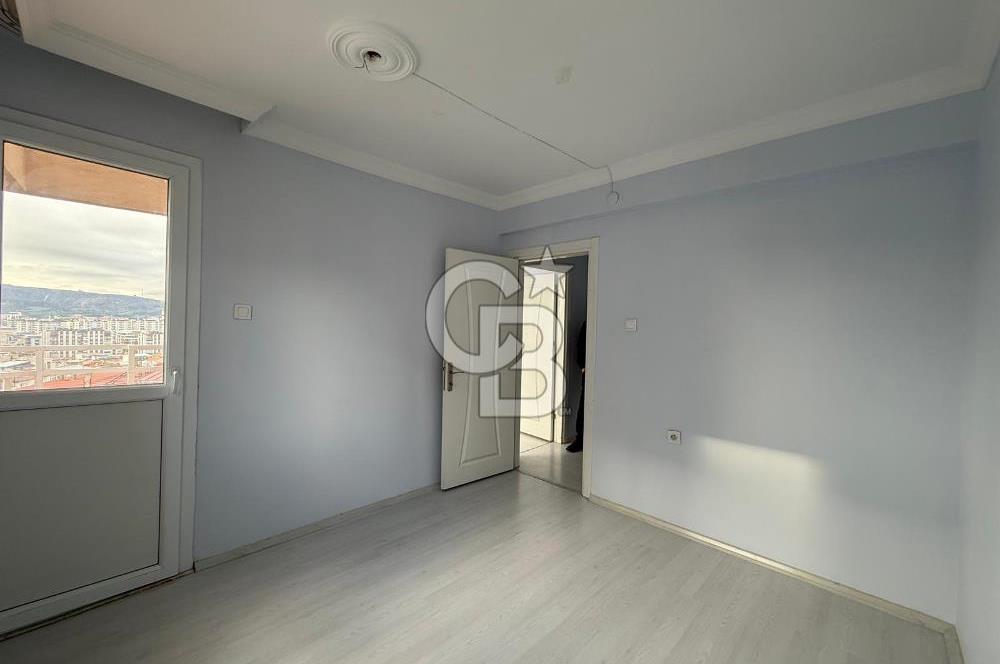 ATATÜRK MAHALLESİNDE; ASANSÖRLÜ,ARAKAT, 3+1, EŞYASIZ, DOĞALGAZLI