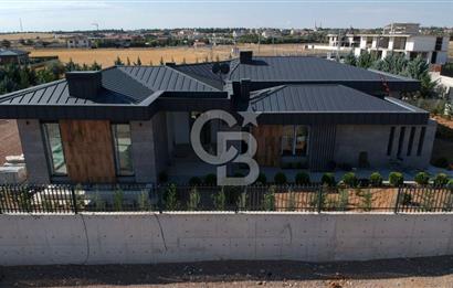 GÖLBAŞI HACILAR  1500 m² ARSA ÜZERİNDE ULTRA LÜKS MALİKANE
