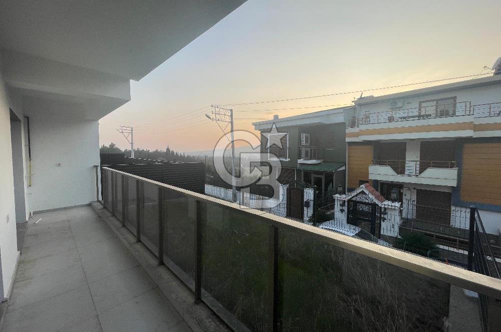 GAZİEMİR BEYAZEVLER 3+1 KİRALIK DUBLEKS VİLLA