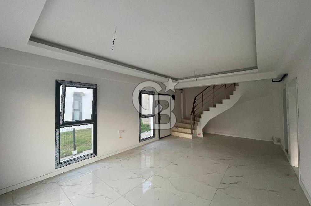 GAZİEMİR BEYAZEVLER 3+1 KİRALIK DUBLEKS VİLLA