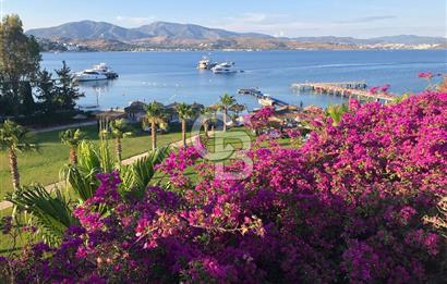 Bodrum bank ev sahil sitesinde denize 50 mt fırsat üst dubleks