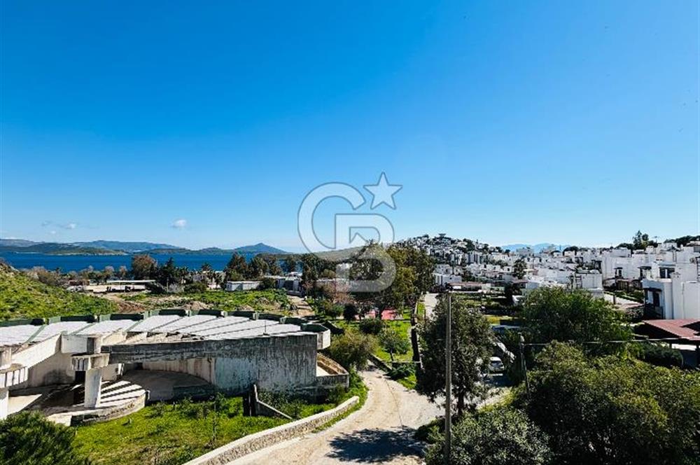 Bodrum bank ev sahil sitesinde denize 50 mt fırsat üst dubleks