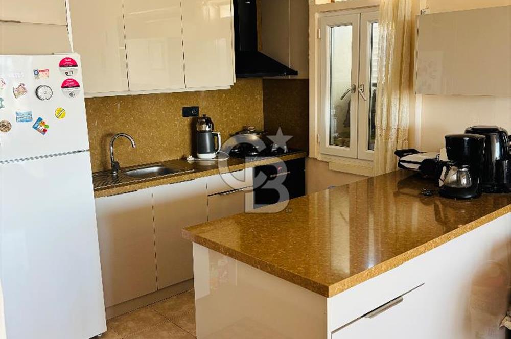 Bodrum bank ev sahil sitesinde denize 50 mt fırsat üst dubleks